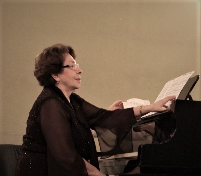 ლიანა დადივაძე